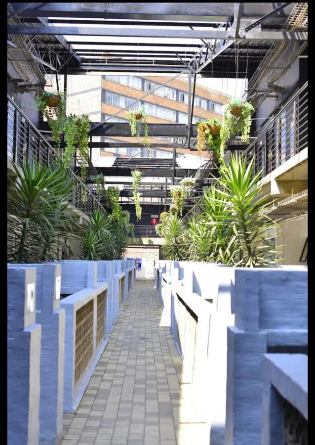 Maboneng On Main - Uncapped Wi-fi * Joanesburgo